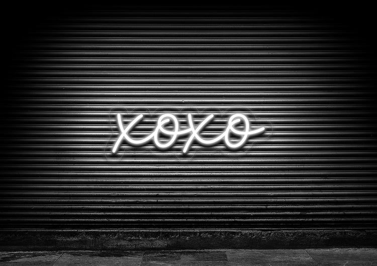 XOXO (Hugs & Kisses)