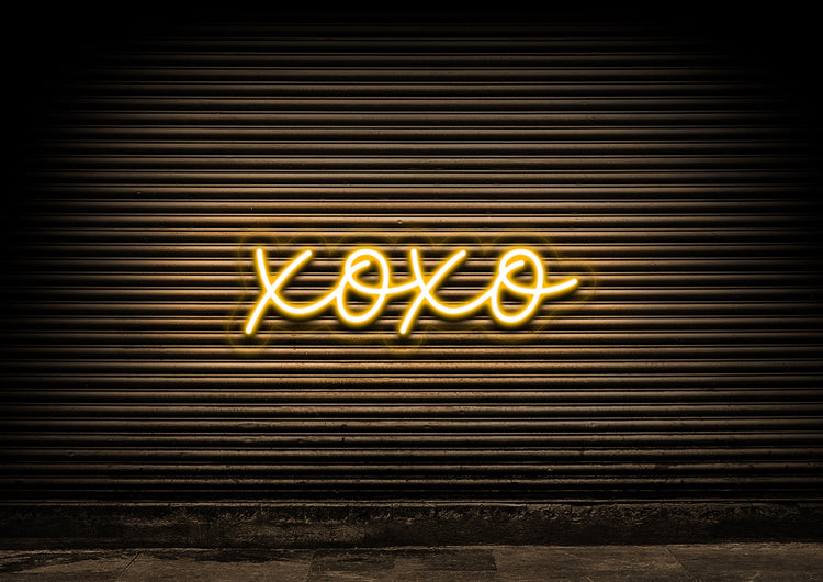 XOXO (Hugs & Kisses)