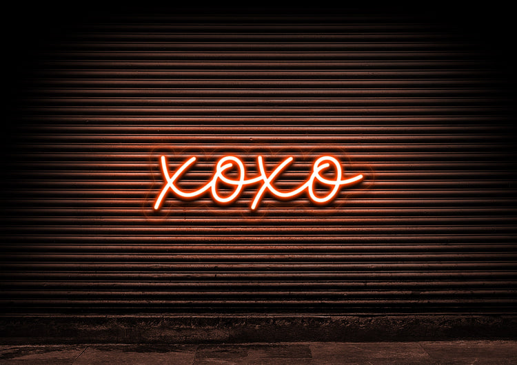 XOXO (Hugs & Kisses)